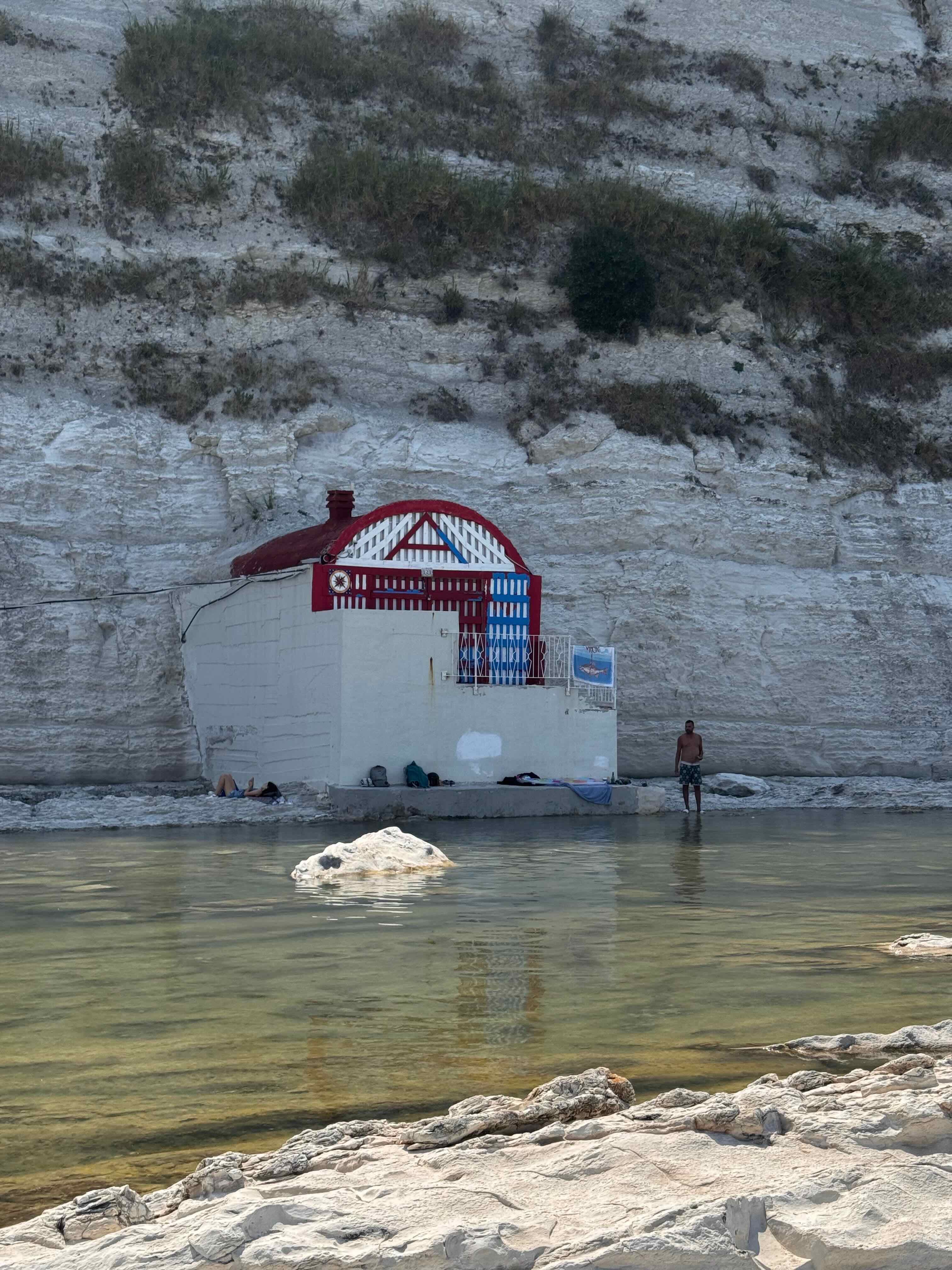 Composizione minimale tra pieni e vuoti